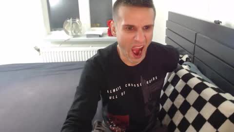 addictedgammer online show from 10.06.25