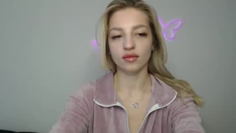 Kristina online show from 12.12.24