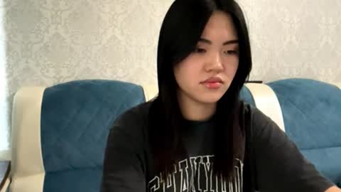 Snapshot of addiekrohn chatting on 09.19.25 Mary online show from 09.19.25