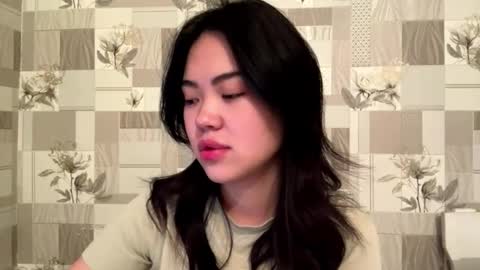 Snapshot of addiekrohn chatting on 10.01.25 Mary online show from 10.01.25
