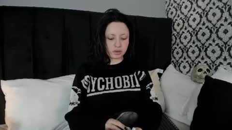 Snapshot of adeelinee chatting on 06.23.26 Ade online show from 06.23.26