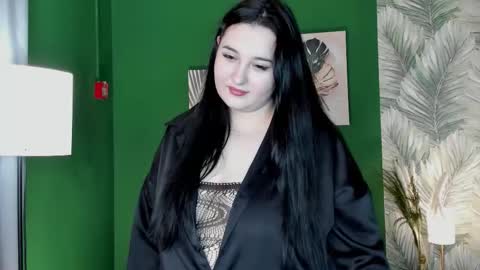 Snapshot of adel_sky chatting on 10.25.25 Adel online show from 10.25.25