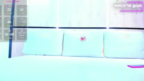 adela chase online show from 09.29.25