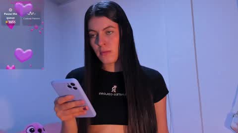 Snapshot of adela_parker chatting on 02.14.25 Adela Parker online show from 02.14.25