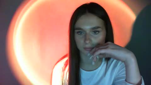 Adele Amore online show from 02.11.25