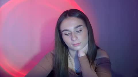 Adele Amore online show from 02.28.25