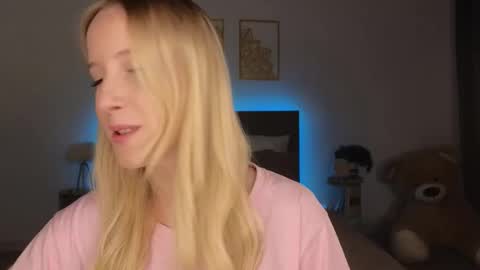 Adele online show from 03.19.26