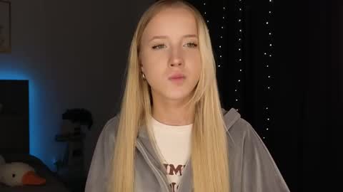 Adele online show from 04.11.26