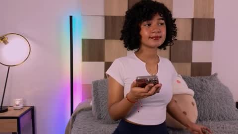 Andrea online show from 10.22.25