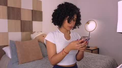 Snapshot of adele_carter_ chatting on 02.07.26 Andrea online show from 02.07.26