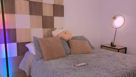 Snapshot of adele_carter_ chatting on 02.09.26 Andrea online show from 02.09.26