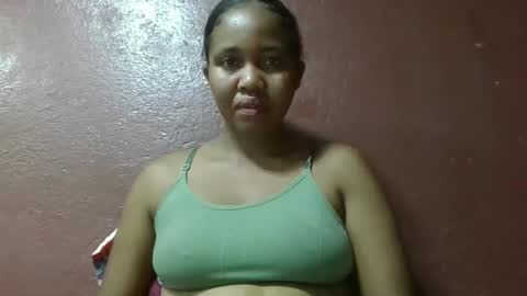 Snapshot of adelealy chatting on 02.21.25 adelealy online show from 02.21.25