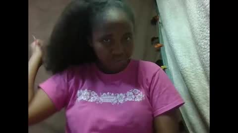 Snapshot of adelealy chatting on 09.09.25 adelealy online show from 09.09.25