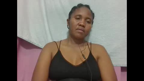 Snapshot of adelealy chatting on 10.02.25 adelealy online show from 10.02.25