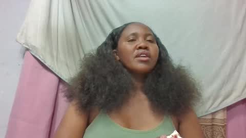 Snapshot of adelealy chatting on 01.18.26 adelealy online show from 01.18.26