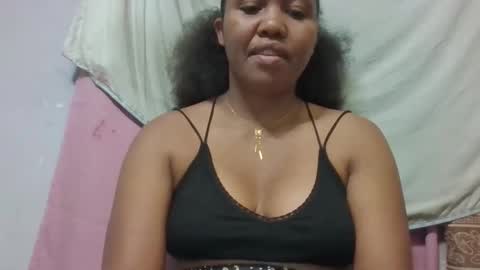 Snapshot of adelealy chatting on 02.14.26 adelealy online show from 02.14.26