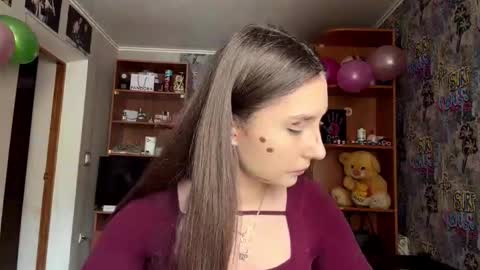 Snapshot of adeleapel chatting on 02.18.26 Poly online show from 02.18.26