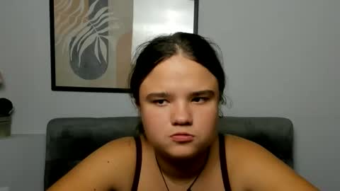 adelecruzz online show from 09.17.25