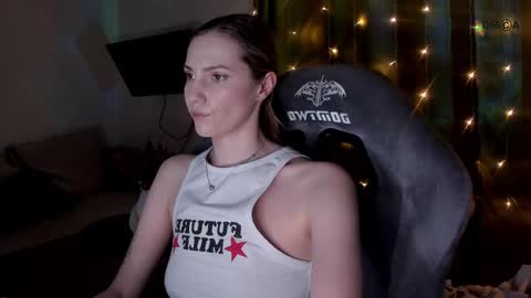 Adele Shine online show from 01.17.25