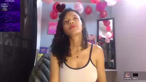 Snapshot of adeleth_blue chatting on 09.19.25 Adeleth online show from 09.19.25