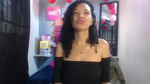 Snapshot of adeleth_blue chatting on 09.24.25 Adeleth online show from 09.24.25