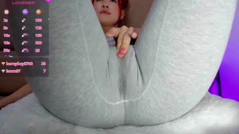 Snapshot of adelinaconte1 chatting on 03.04.25 adelinaconte1 online show from 03.04.25