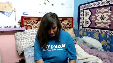 Snapshot of adelineblueeyes chatting on 10.08.25 Larisa online show from 10.08.25