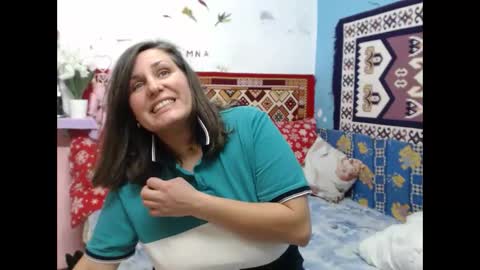 Larisa online show from 10.23.25