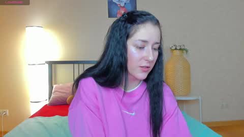 Snapshot of adell_berry chatting on 12.12.24 Adel online show from 12.12.24