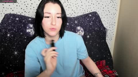 Snapshot of adell_berry chatting on 02.01.25 Adel online show from 02.01.25