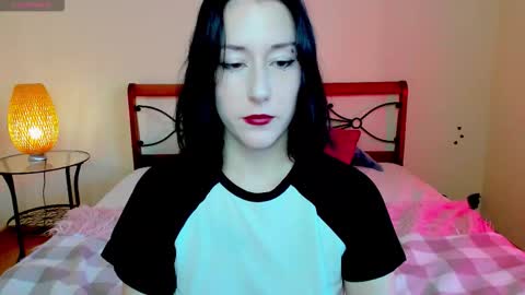 Snapshot of adell_berry chatting on 09.19.25 Adel online show from 09.19.25