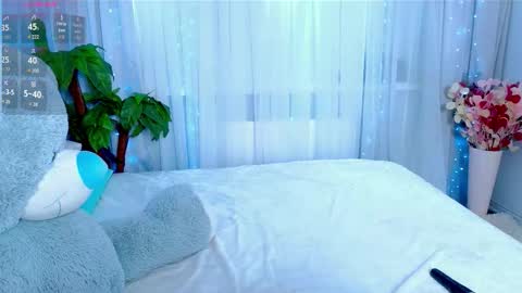 Adell online show from 10.06.25