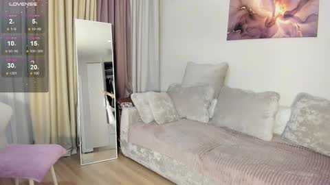 Adele maturemilfteasefitbruhete online show from 12.20.25