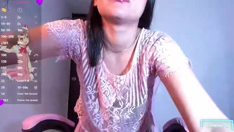 Snapshot of adelle_rose1 chatting on 02.01.25 Adelle online show from 02.01.25