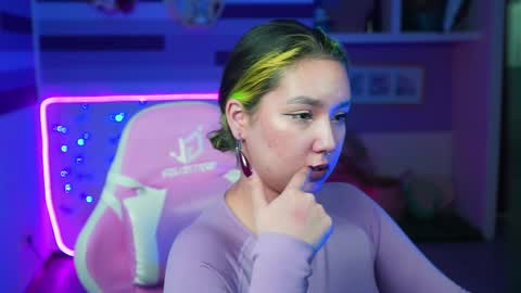 Adelina online show from 12.18.24