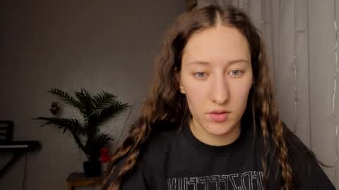 Adell online show from 02.19.25