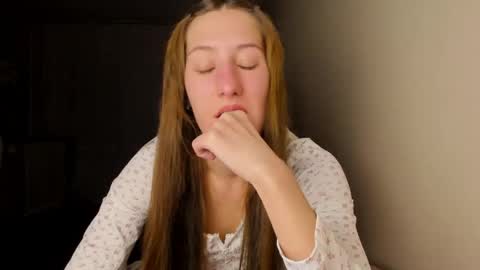 Adell online show from 04.22.26