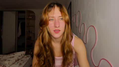 Snapshot of adellqueen chatting on 05.30.26 Adell online show from 05.30.26