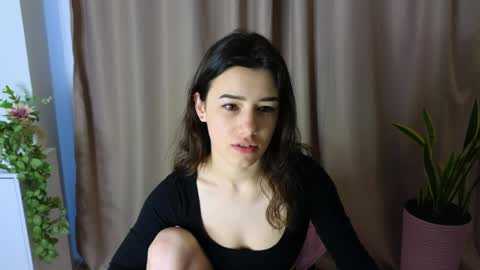 Adellyy online show from 04.07.26