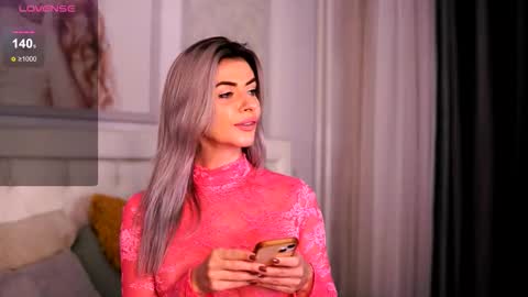 Snapshot of adelyn_chase chatting on 10.02.25 Adelyn online show from 10.02.25