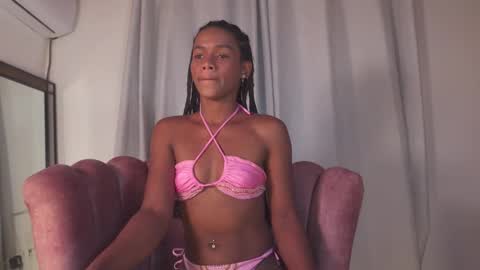 Snapshot of adelyn_x chatting on 09.10.25 instragram adelyn 111 online show from 09.10.25