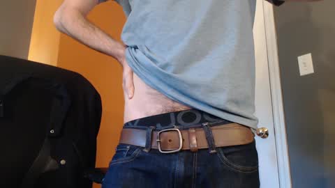 Snapshot of adequate_cock chatting on 01.05.25 adequate_cock online show from 01.05.25