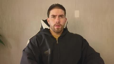 Snapshot of ades_lowe chatting on 11.15.25 Ades online show from 11.15.25