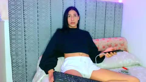 adhara star 3 online show from 12.17.24