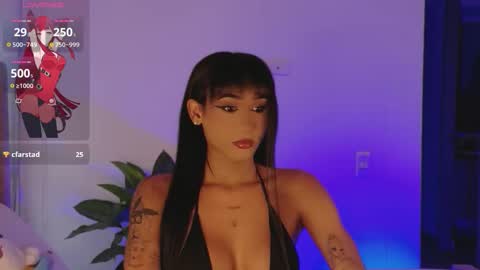 Isabellafirst online show from 09.30.25