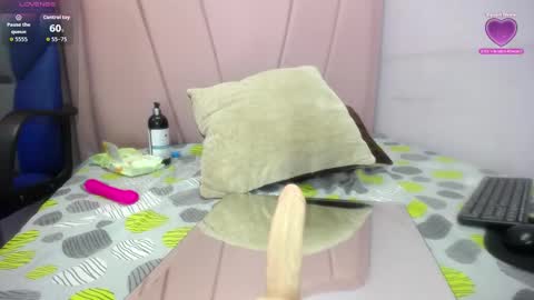 Adhara online show from 09.18.25