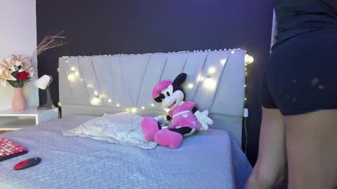 Snapshot of adharaharper chatting on 04.08.26 Adhara online show from 04.08.26