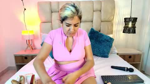 Snapshot of adharasmithh chatting on 11.09.25 AdharaSmithh online show from 11.09.25