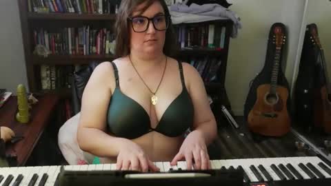 adobe_angel304 online show from 11.16.25