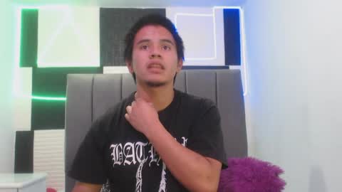 adonis_latin_19 online show from 04.08.26